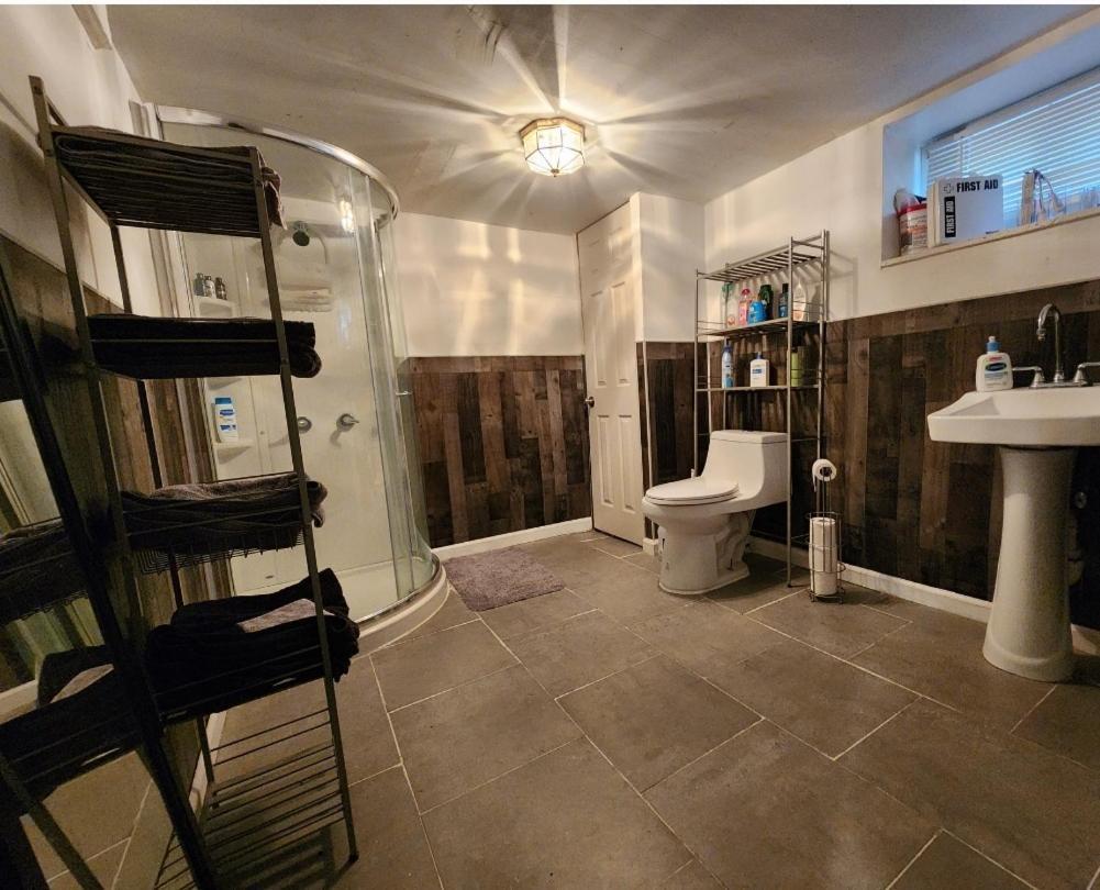 Cozy Studio; Lower Level Unit Nowy Jork Zewnętrze zdjęcie