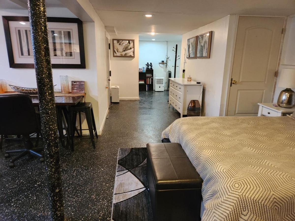 Cozy Studio; Lower Level Unit Nowy Jork Zewnętrze zdjęcie